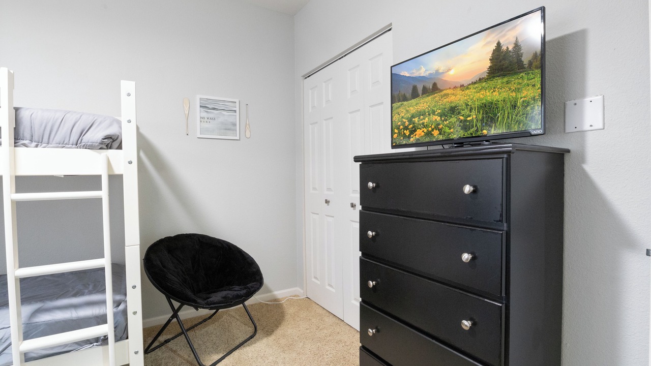 Photo of Bedroom in Camdenton
