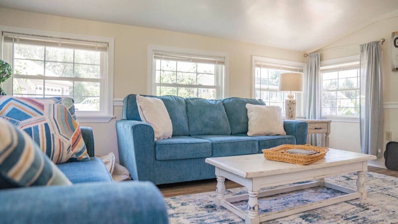 Photo of Livingroom in Lewes