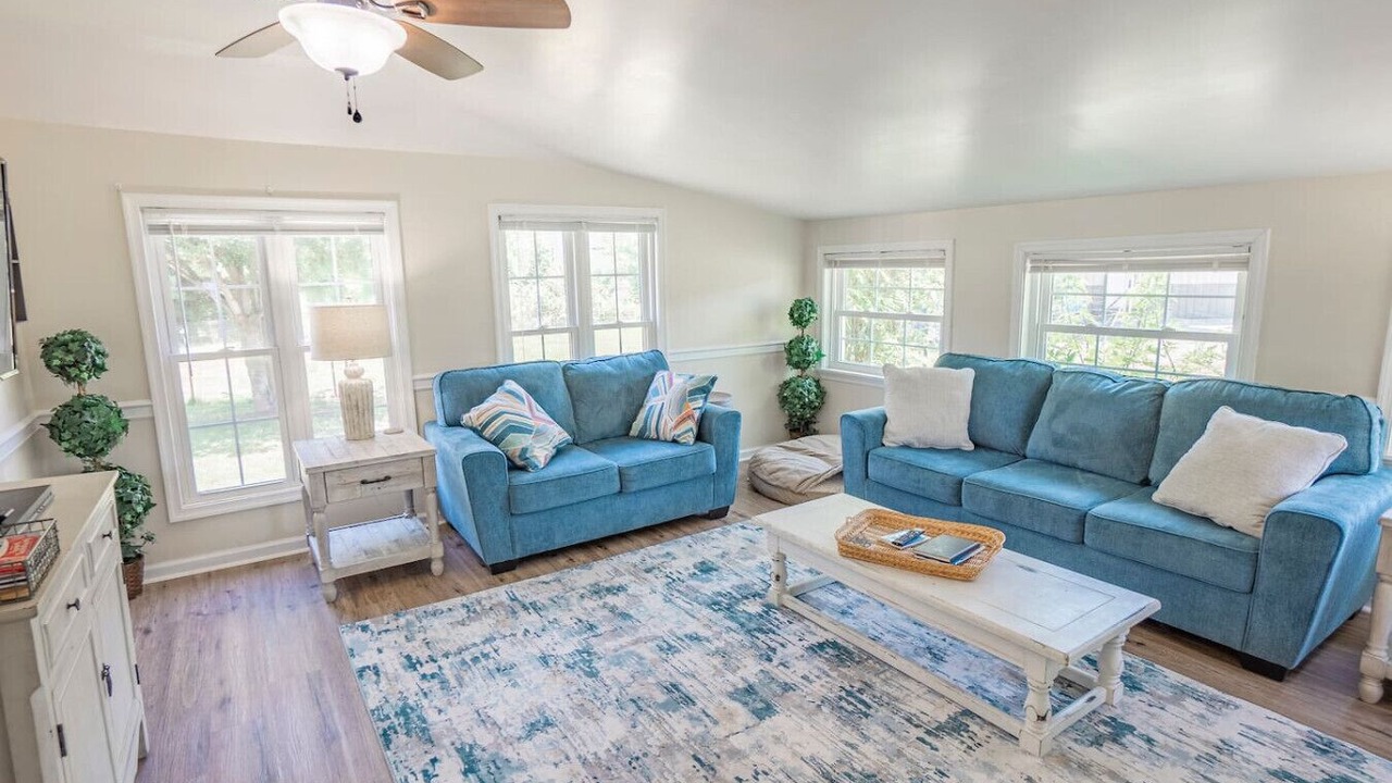 Photo of Livingroom in Lewes