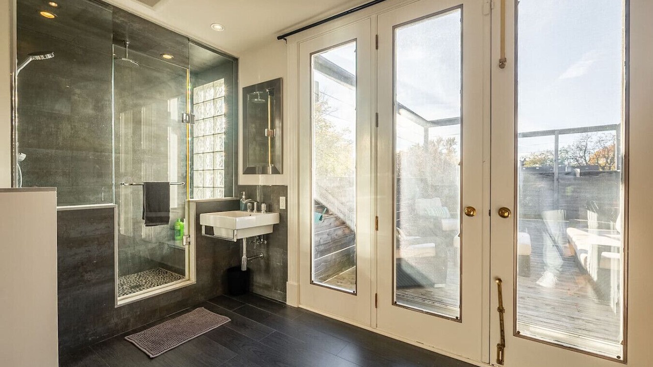 Photo of Bathroom in Grange Park