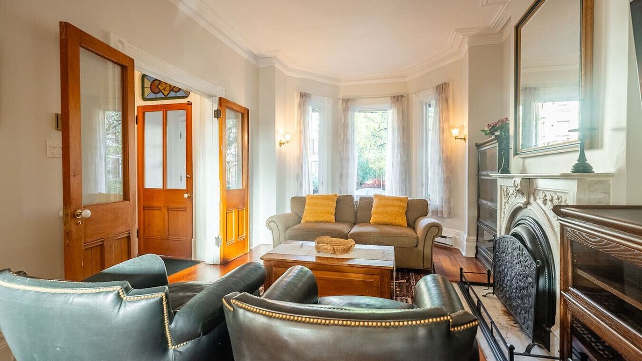 Photo of Livingroom in Grange Park