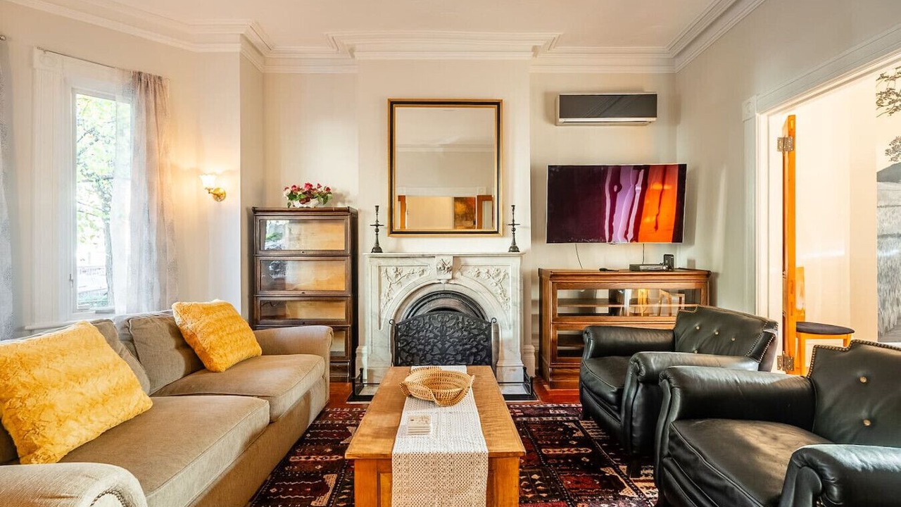 Photo of Livingroom in Grange Park