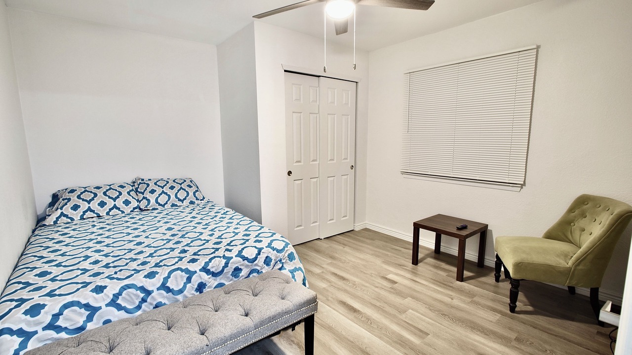 Photo of Bedroom in Biggs Field