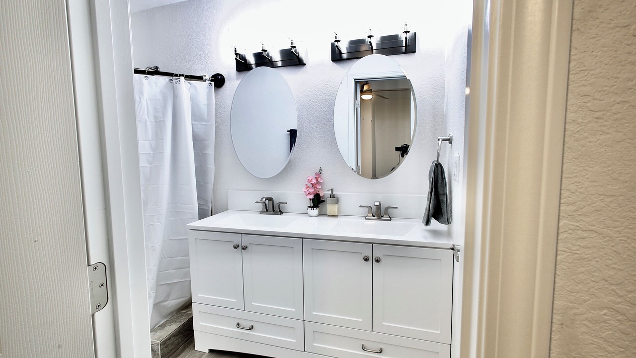 Photo of Bathroom in Biggs Field