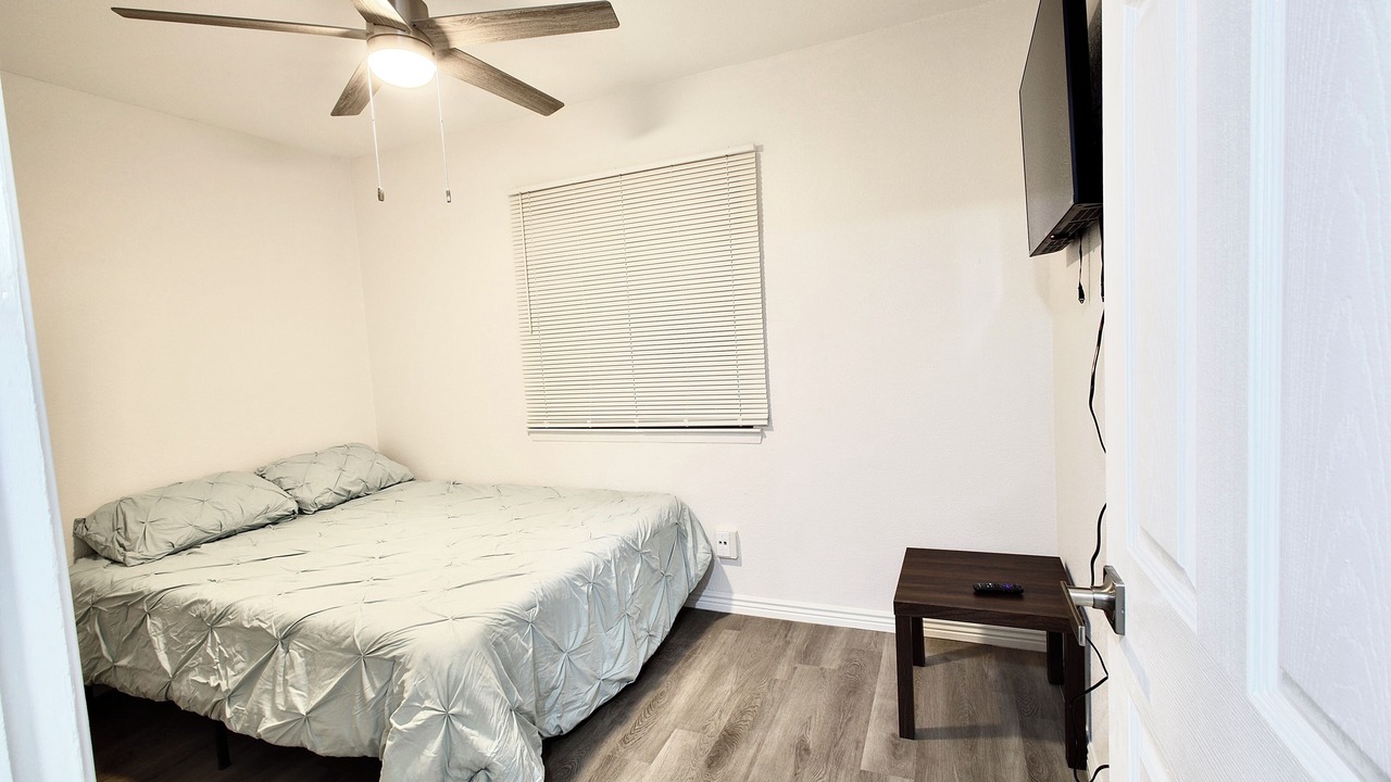 Photo of Bedroom in Biggs Field