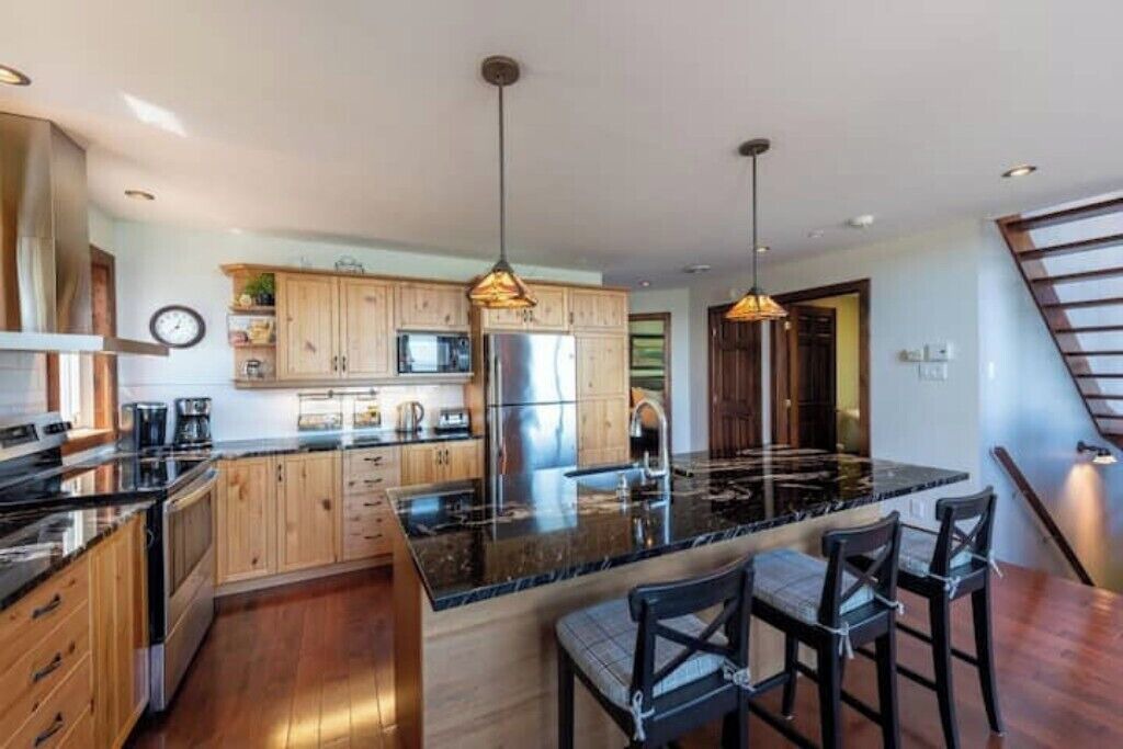 Photo of Kitchen in Petite-Riviere-Saint-Francois