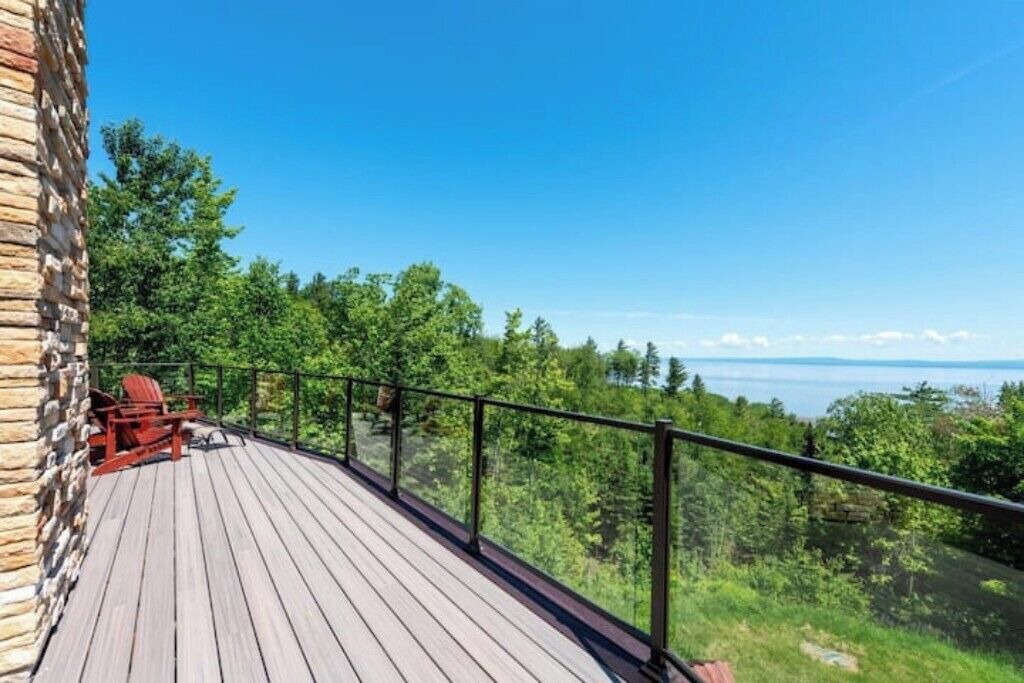 Photo of Patio Balcony in Petite-Riviere-Saint-Francois
