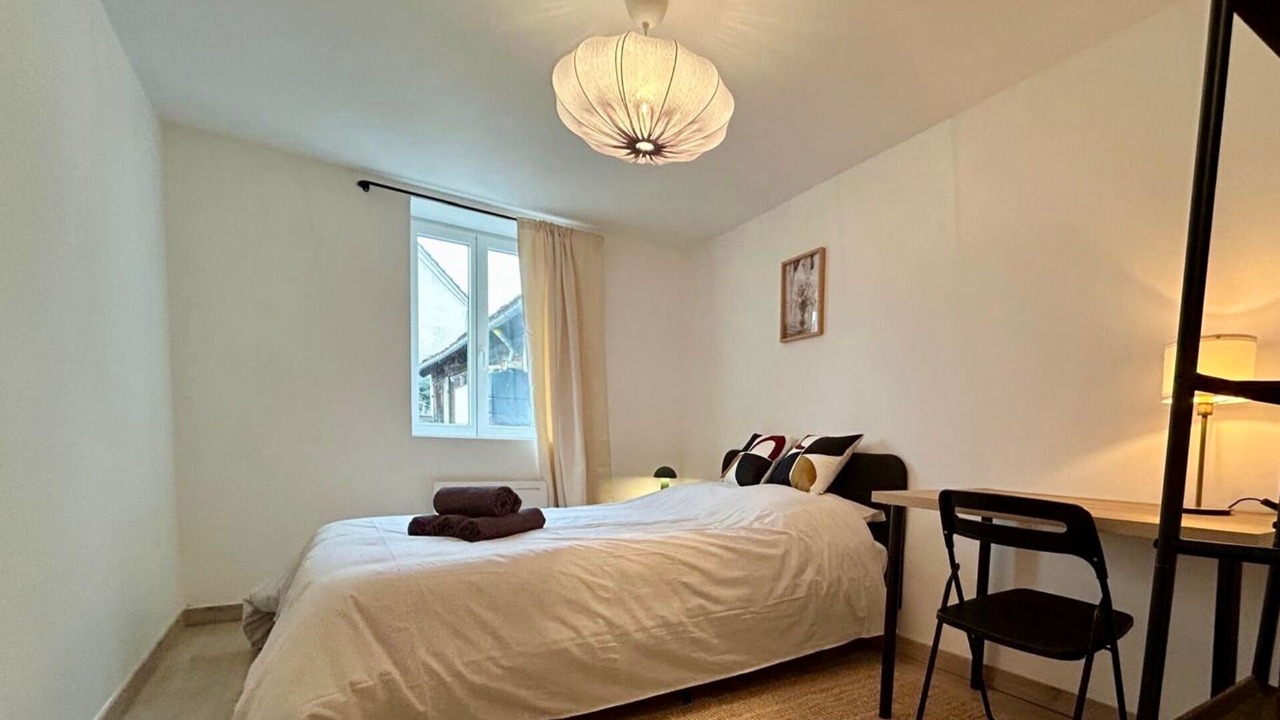 Photo of Bedroom in Autun