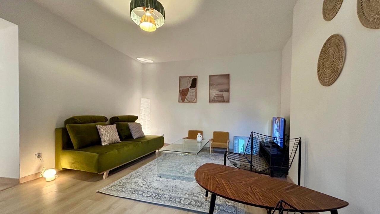 Photo of Livingroom in Autun