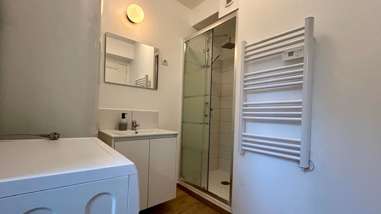 Photo of Bathroom in Autun