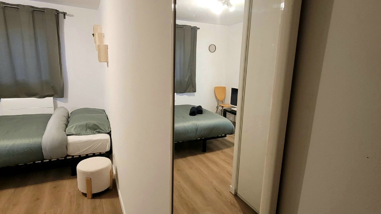 Photo of Bedroom in Voltaire - Saint Amour