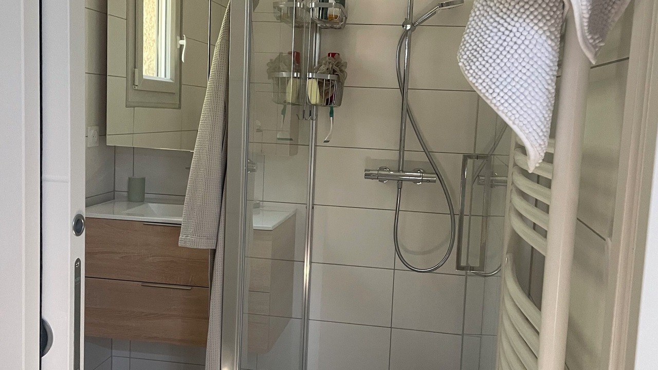 Photo of Bathroom in Cornillon
