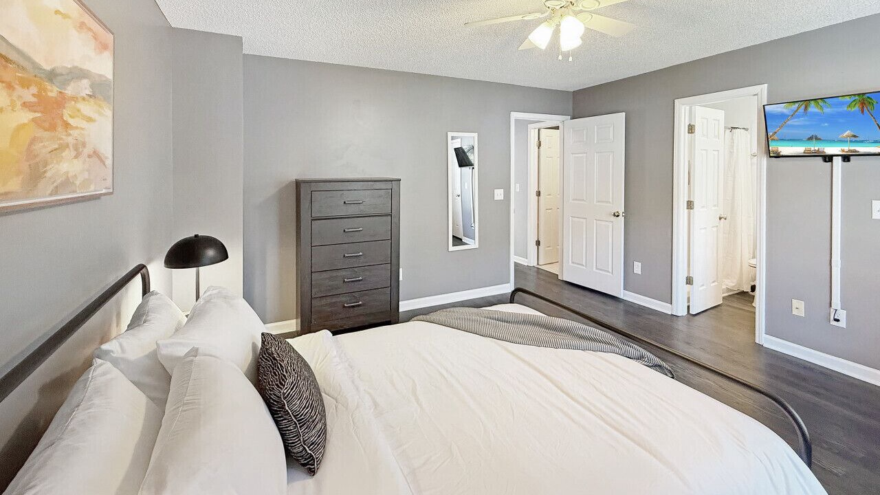 Photo of Bedroom in Southeast Raleigh