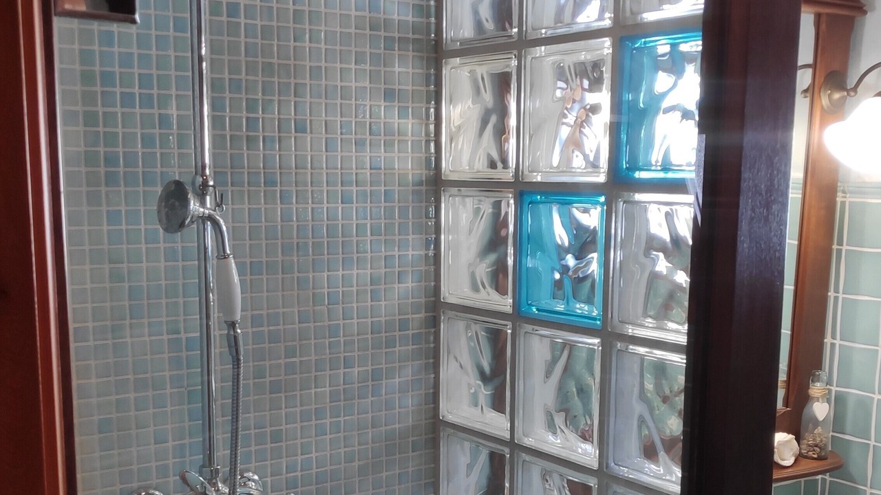 Photo of Bathroom in Albinyana