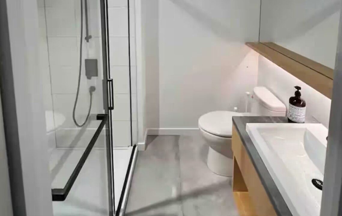 Photo of Bathroom in Lac-Superieur
