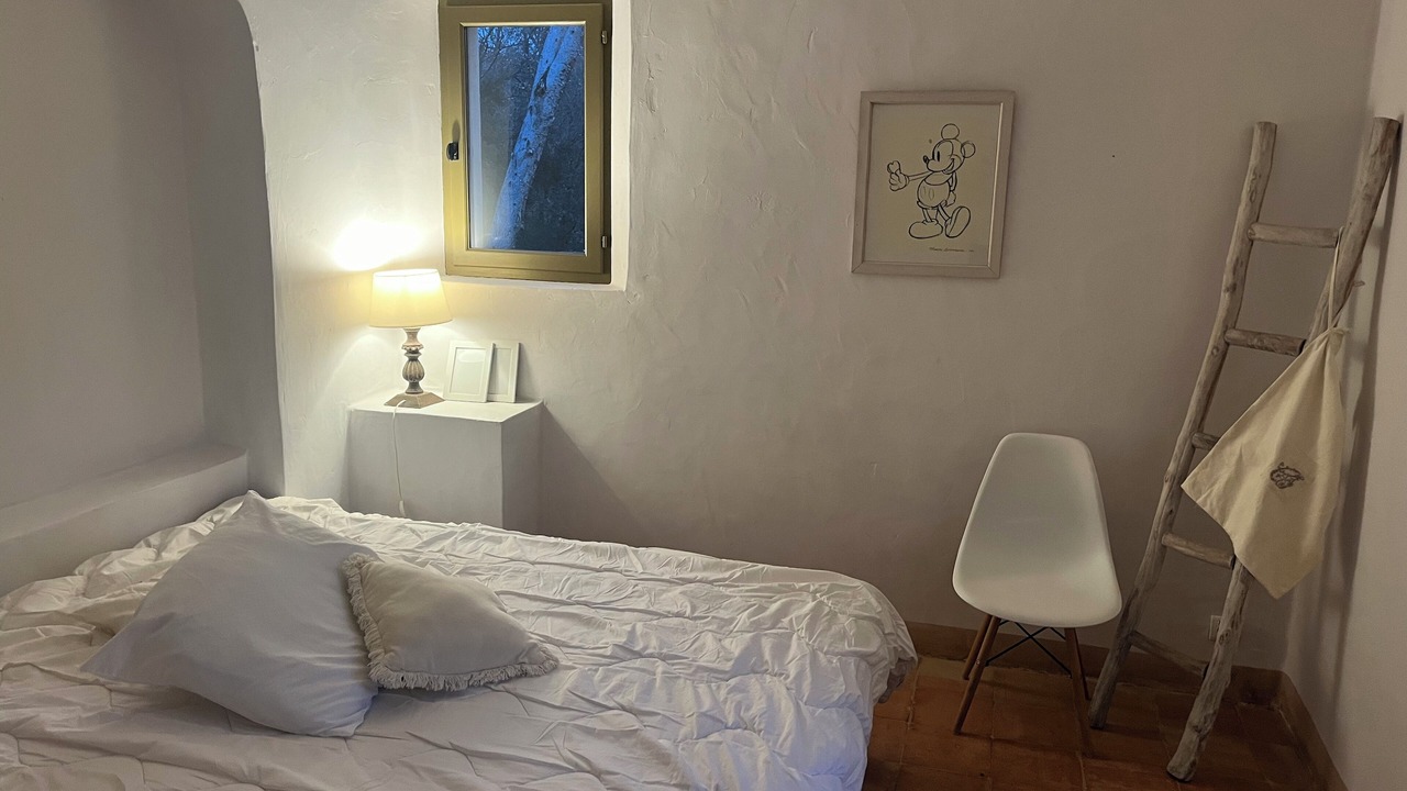 Photo of Bedroom in Salon-de-Provence