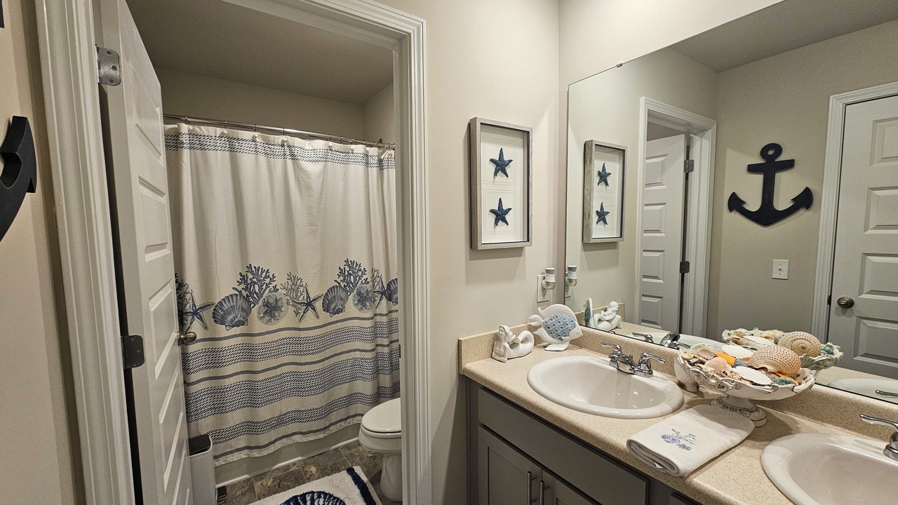 Photo of Bathroom in Graniteville