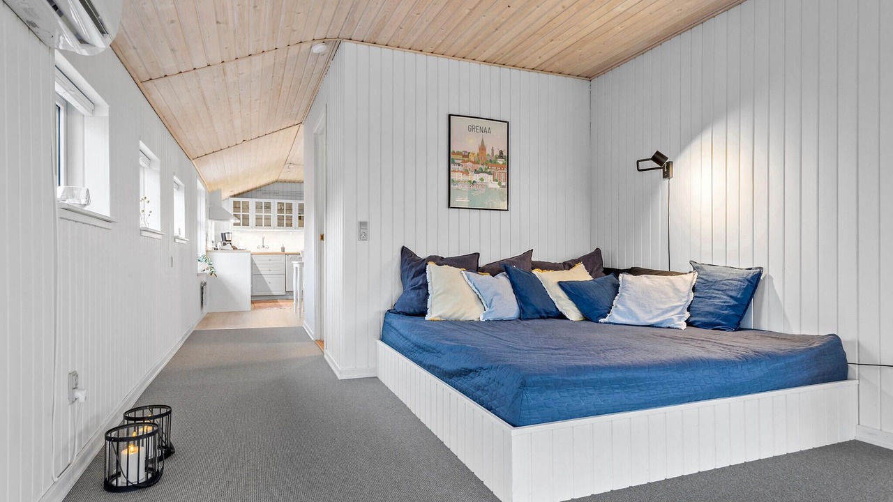 Photo of Others in Grena Strand