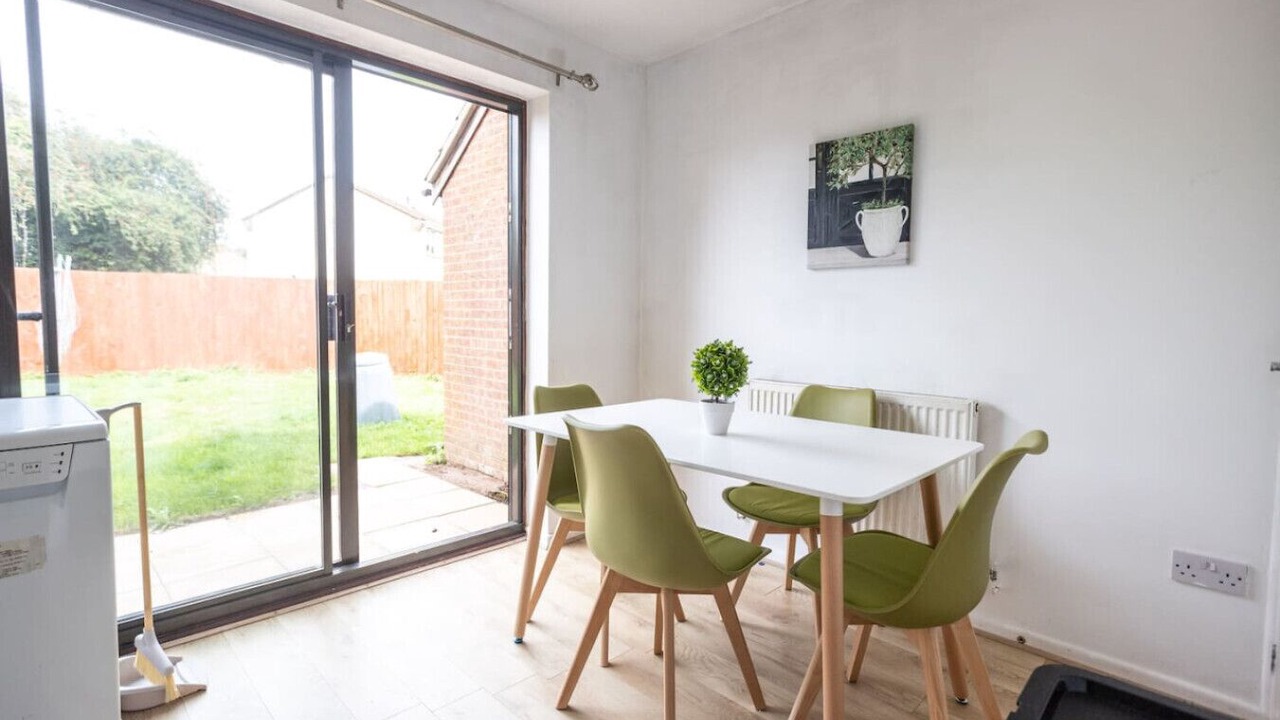 Photo of Others in Bradley Stoke