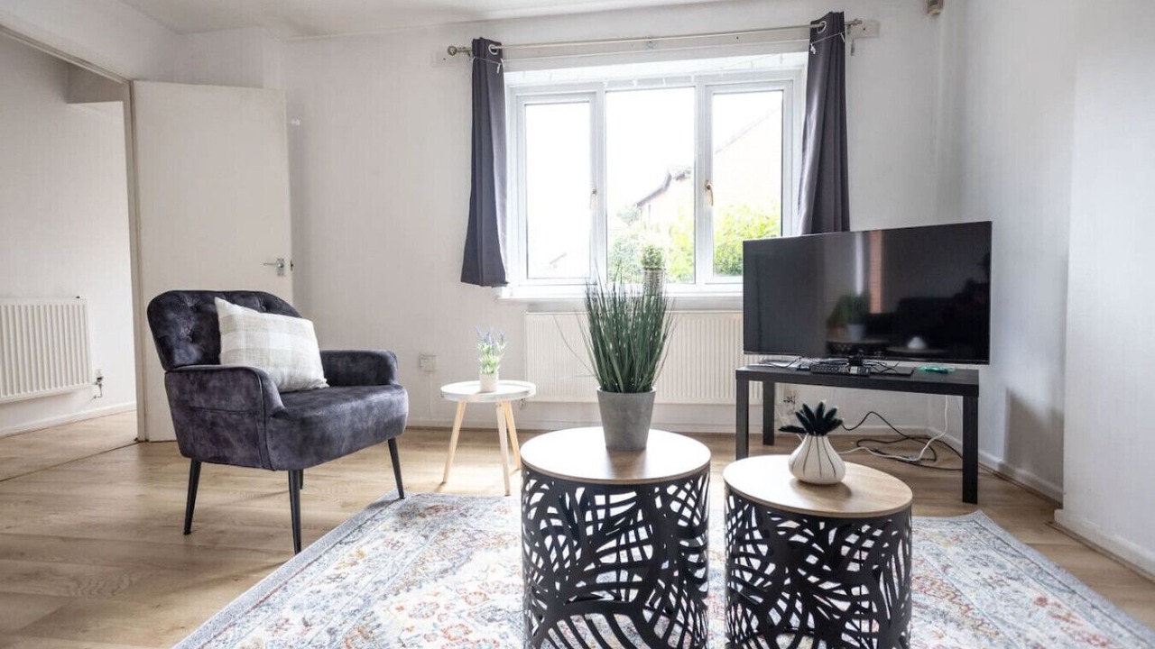 Photo of Livingroom in Bradley Stoke