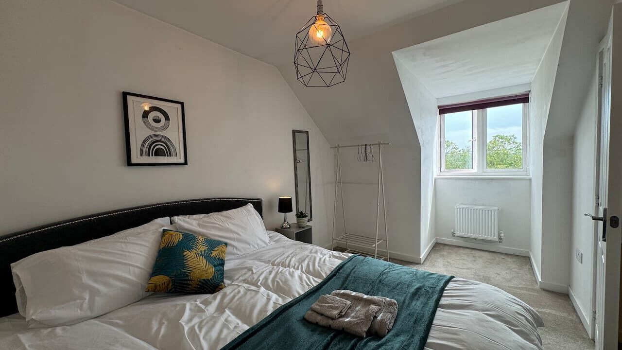 Photo of Bedroom in Swindon