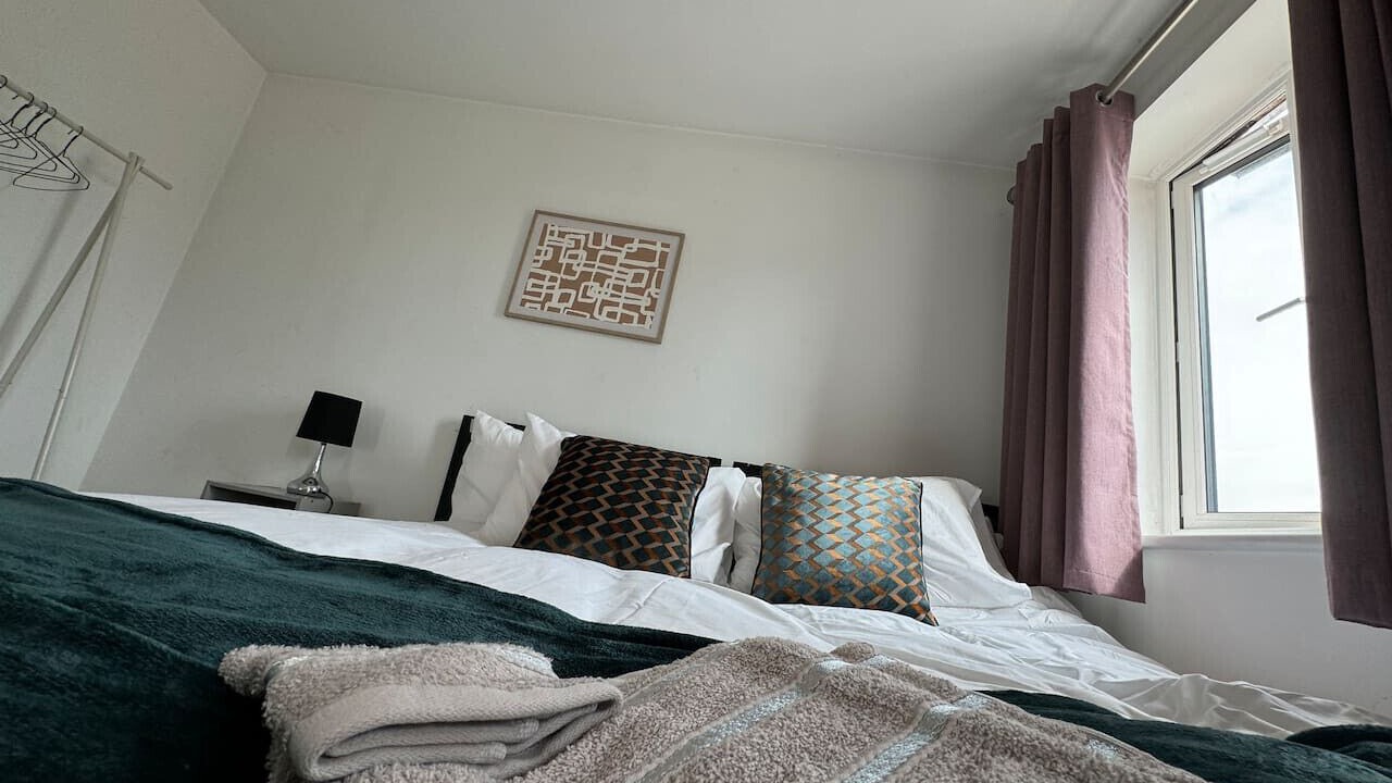 Photo of Bedroom in Swindon