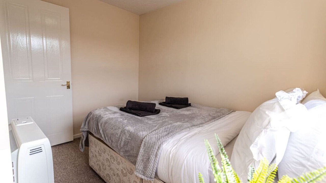 Photo of Bedroom in Swindon