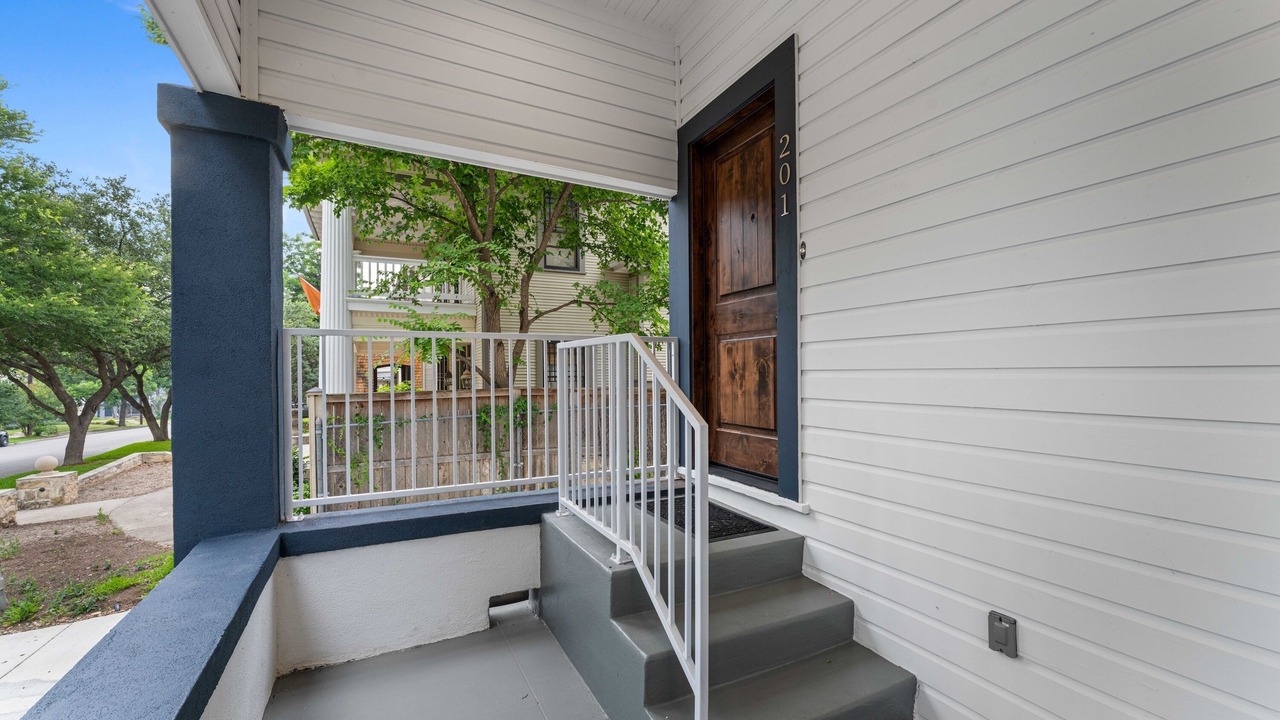 Photo of Outdoor in Midtown