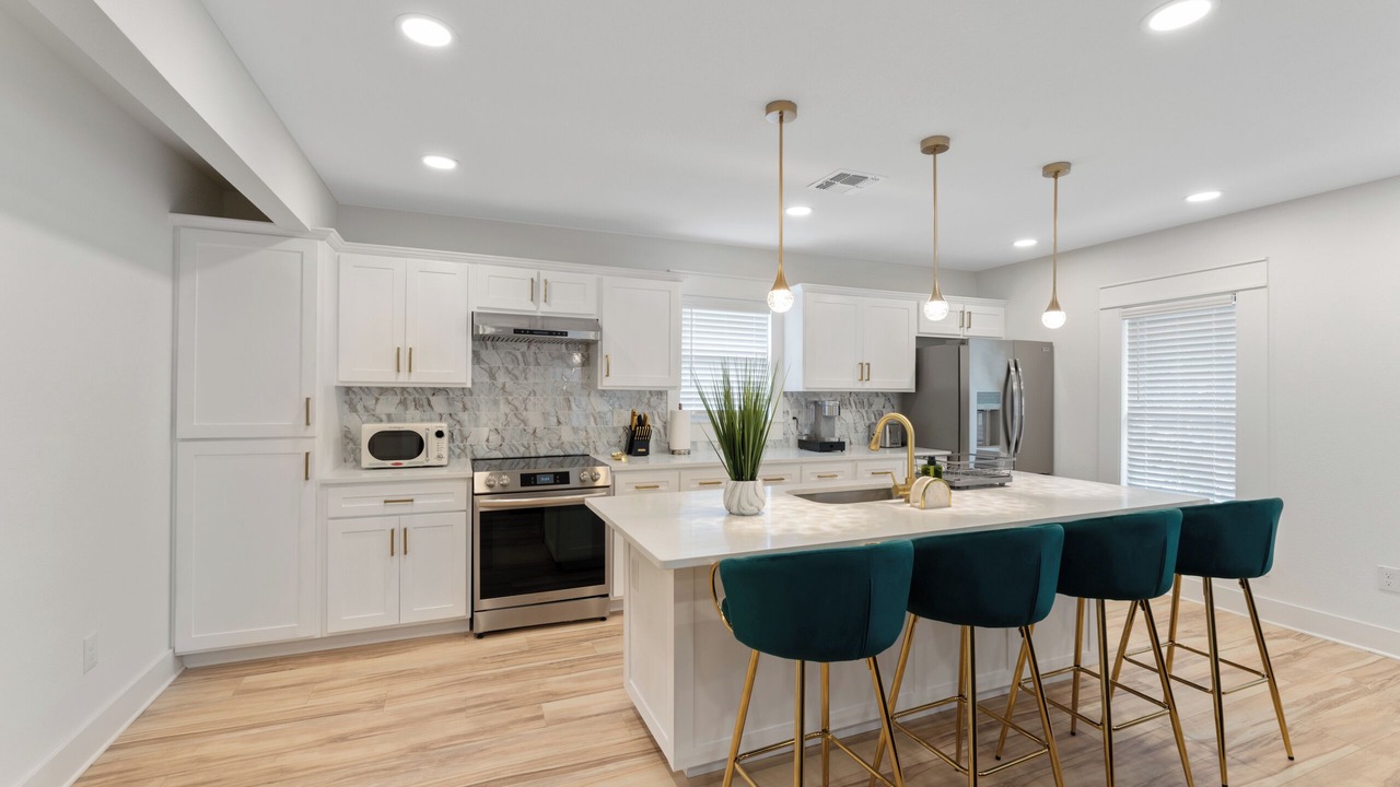Photo of Kitchen in Midtown
