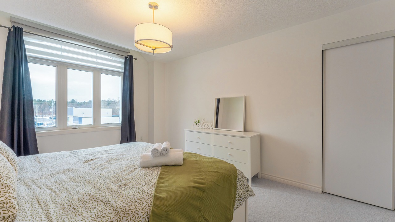 Photo of Bedroom in Pickering