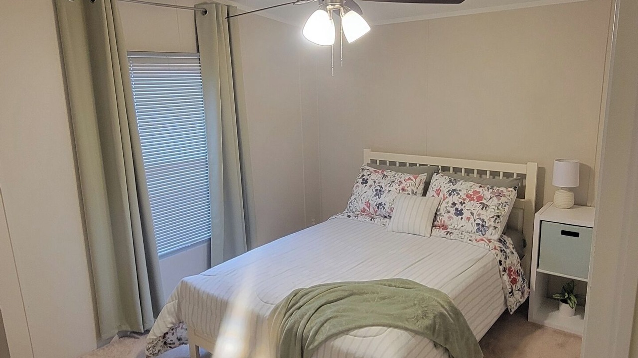 Photo of Bedroom in Tonto Basin