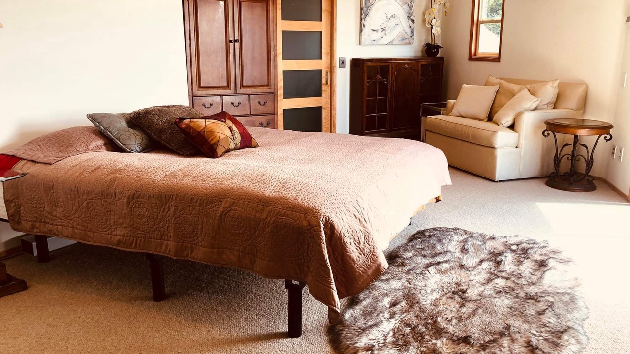 Photo of Bedroom in Dillon Beach