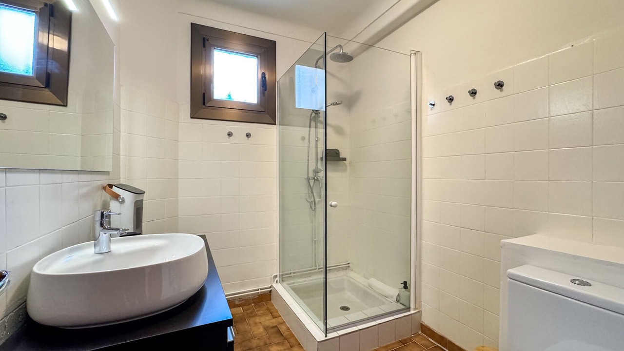Photo of Bathroom in Palau-de-Cerdagne