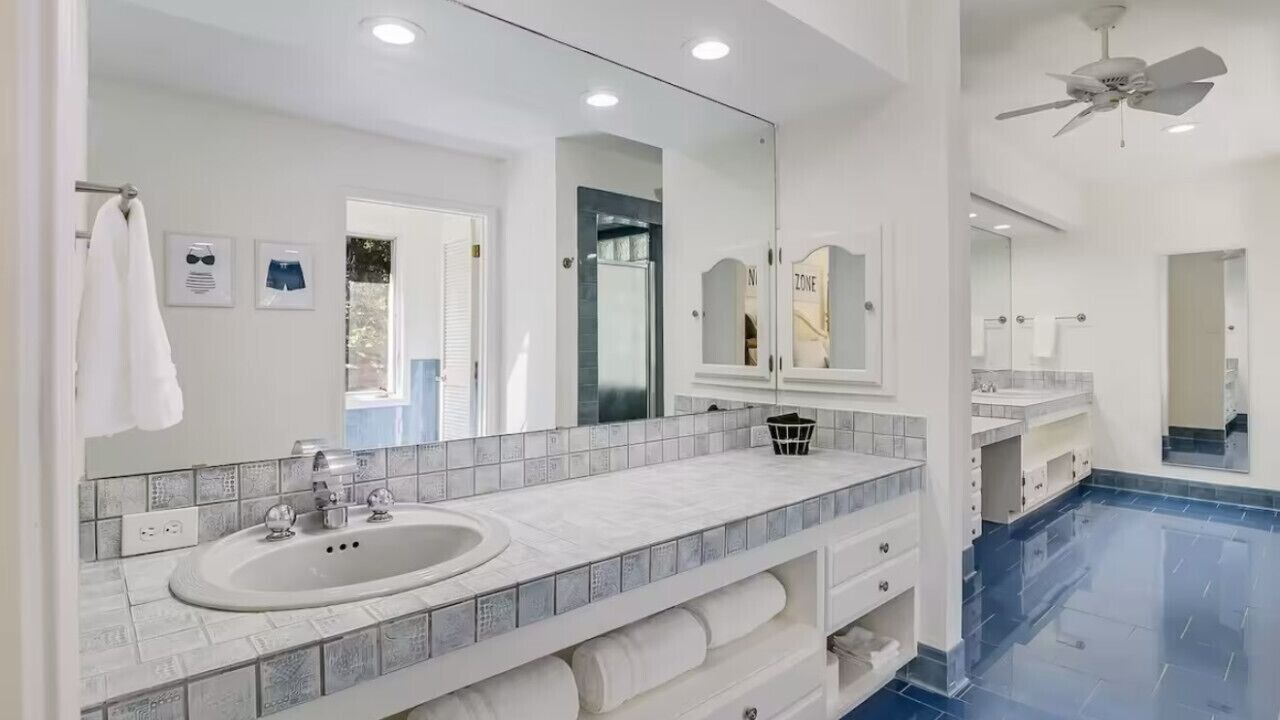 Photo of Bathroom in McQueeney