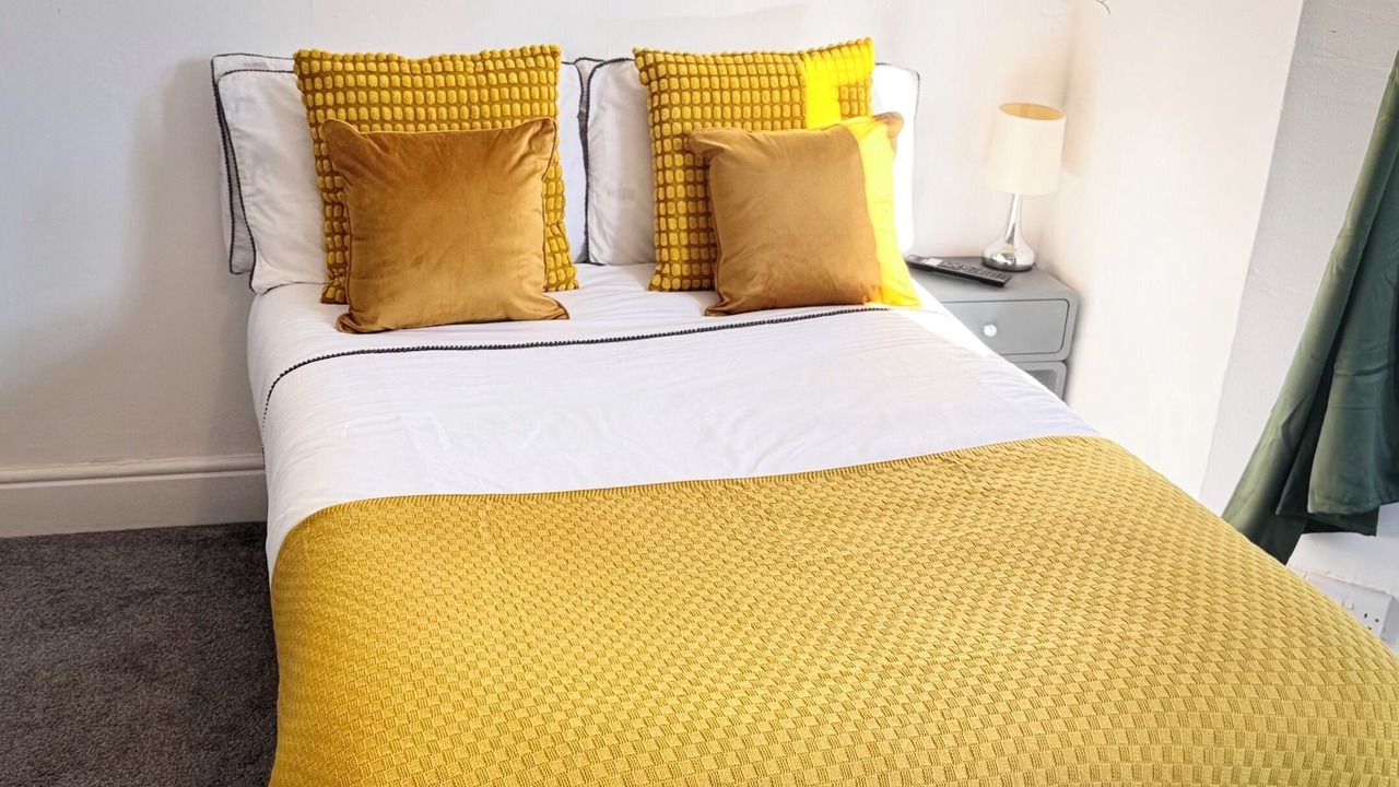 Photo of Bedroom in Belsize