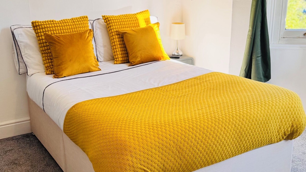 Photo of Bedroom in Belsize