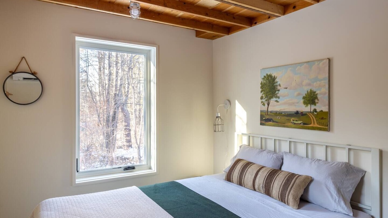 Photo of Bedroom in Brownsville