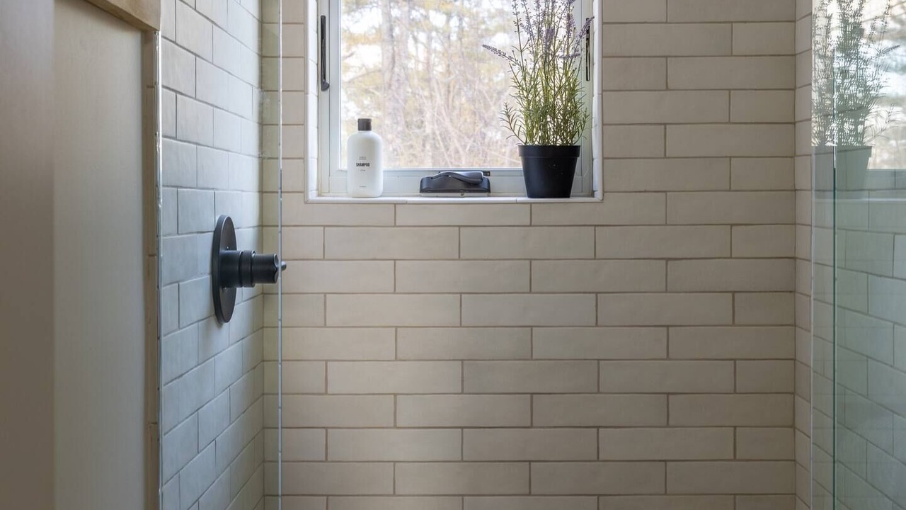 Photo of Bathroom in Brownsville