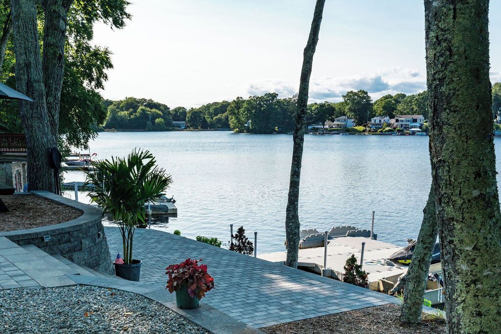 Photo of Outdoor in Montville