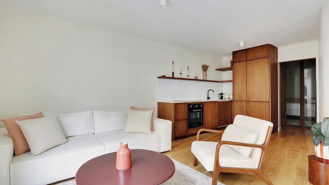 Photo of Livingroom in Quartier de l'Ecole-Militaire