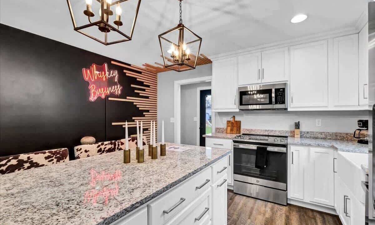 Photo of Others in Bardstown