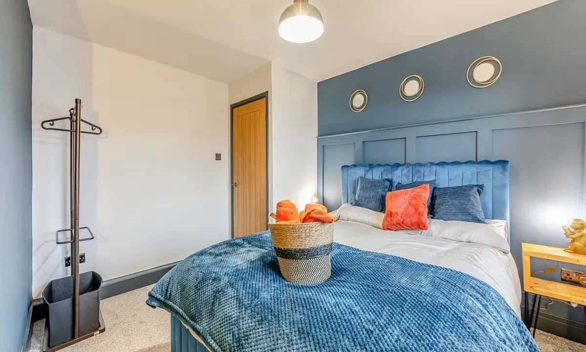 Photo of Others in Amble