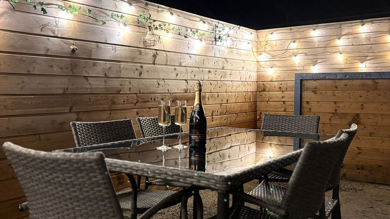 Photo of Others in Amble