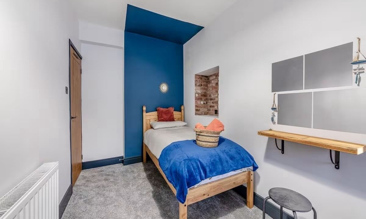 Photo of Others in Amble