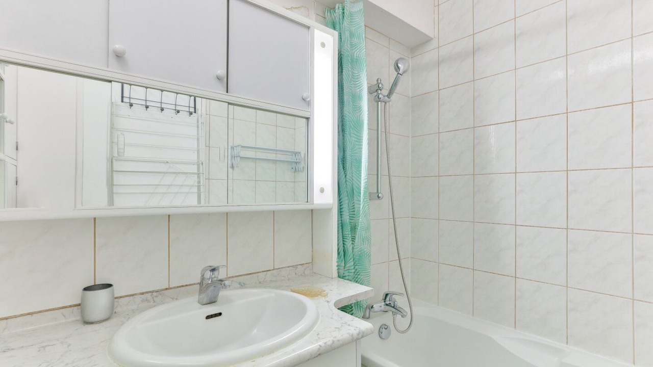Photo of Bathroom in La Villette