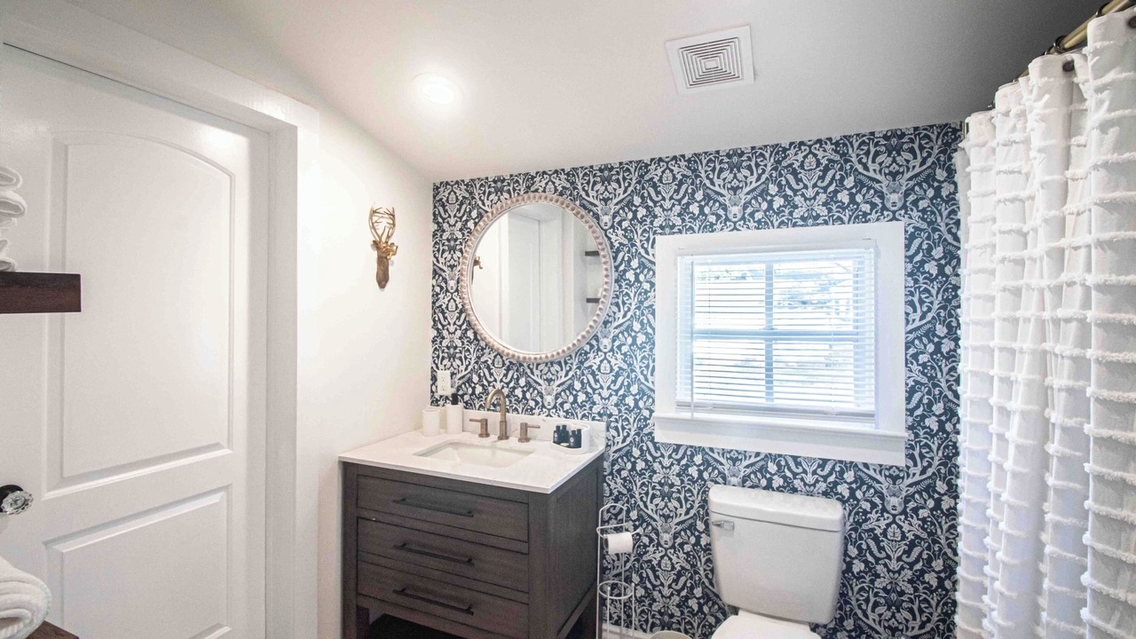 Photo of Bathroom in Brooksville