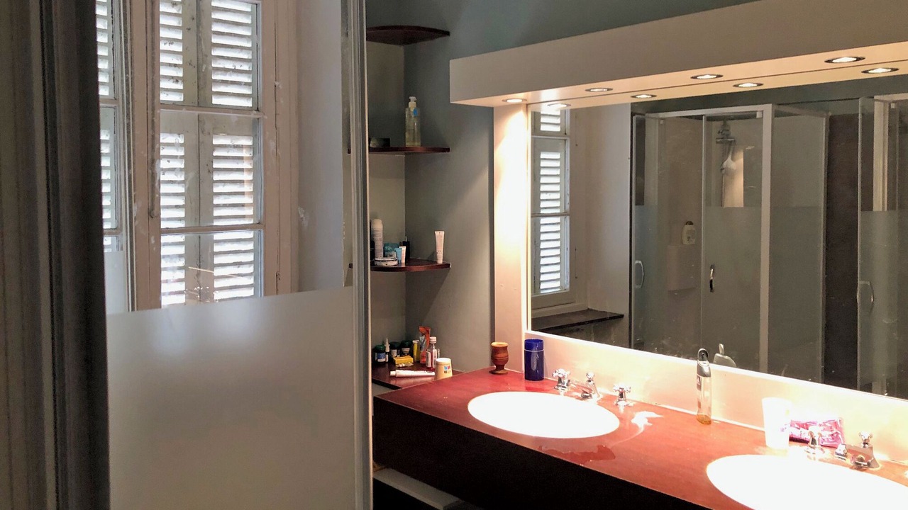 Photo of Bathroom in Becon-les-Granits