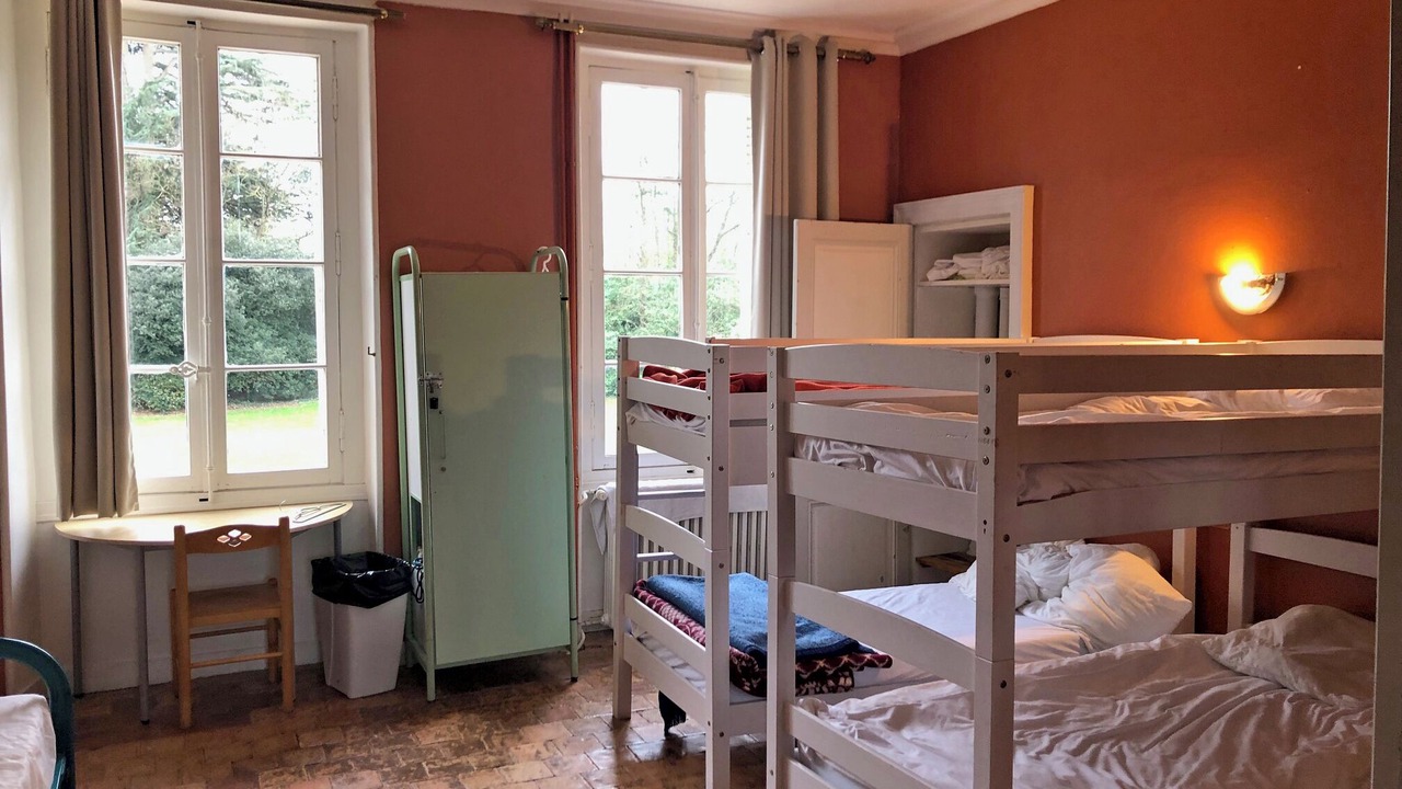Photo of Bedroom in Becon-les-Granits