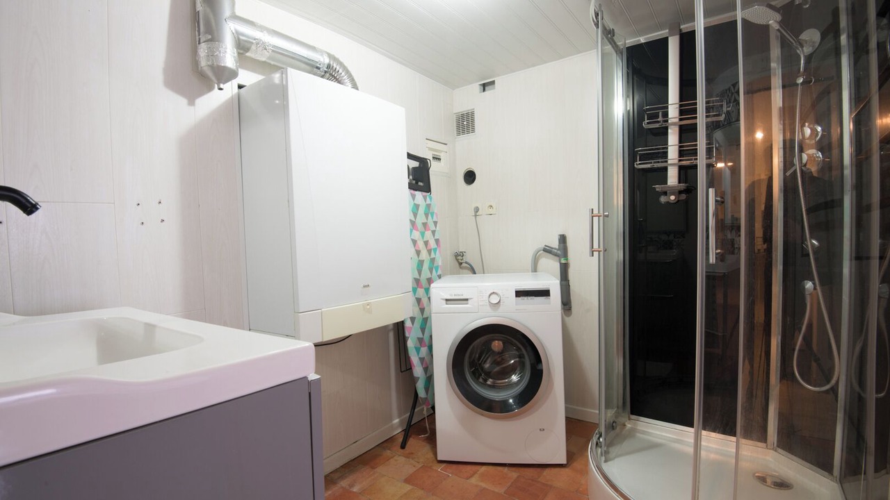 Photo of Bathroom in Saint-Melaine-sur-Aubance