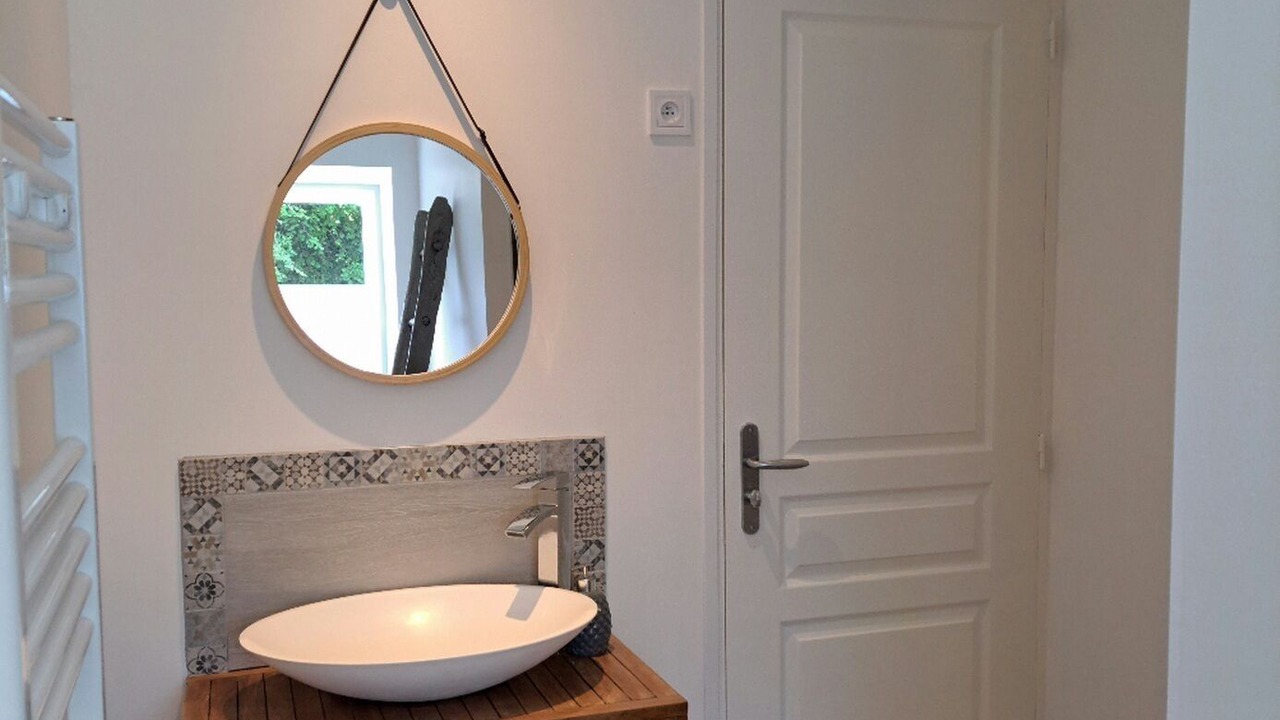 Photo of Bathroom in Heugnes